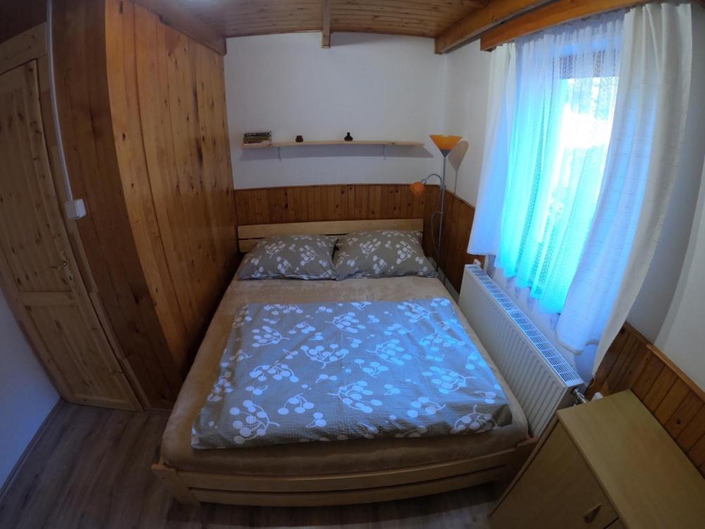 Apartman U Sjezdovky เชเลซนารูดา ภายนอก รูปภาพ