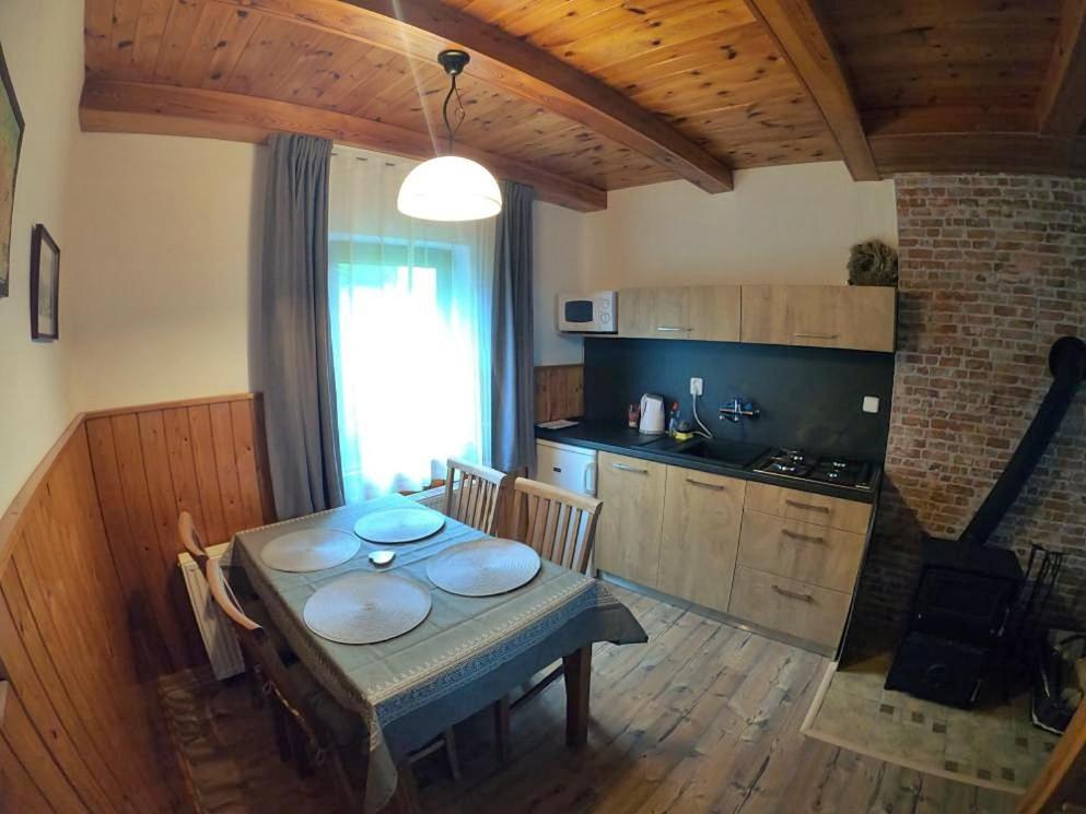 Apartman U Sjezdovky เชเลซนารูดา ภายนอก รูปภาพ
